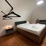 Апартаменты Suite169 Black Бари