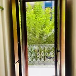 아파트 Suite169 Black