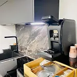 Апартаменты Suite169 Black *