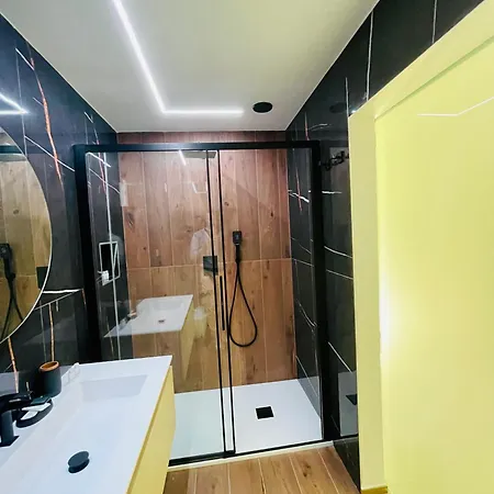 Apartment Suite169 Black Bari