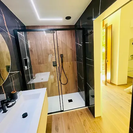 Apartment Suite169 Black Bari